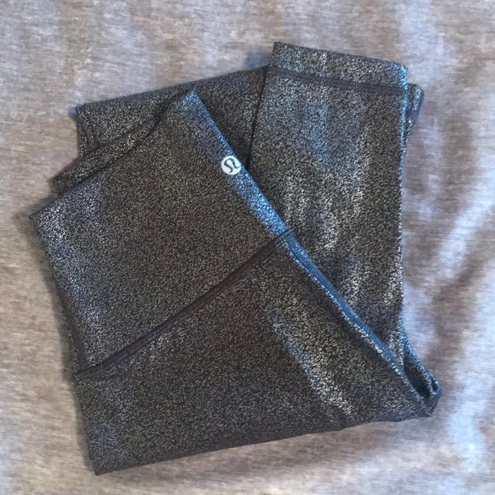 Shimmery Long Gray LuluLemon Leggings 2